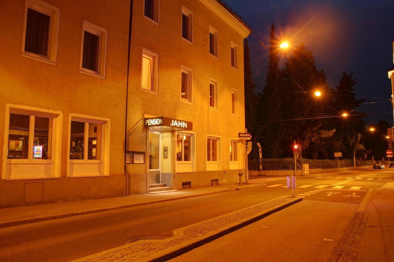 Pension Jahn Salzburgo Quarto foto